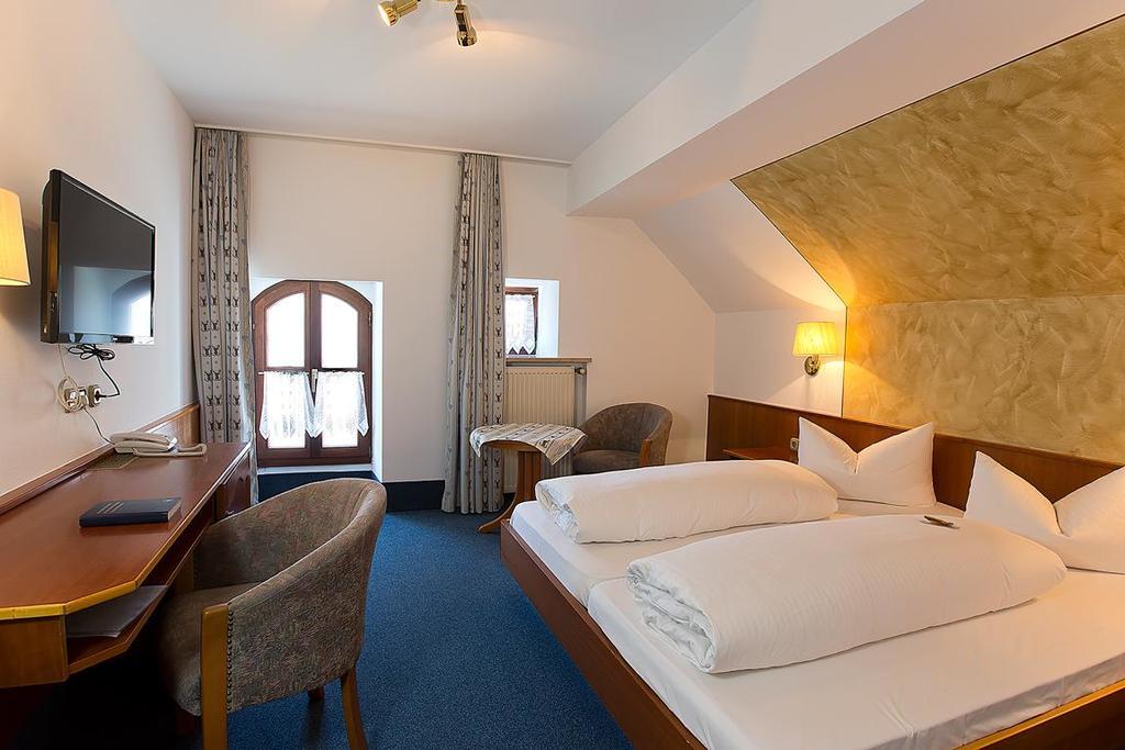 Hotel Am Markt Грединг Экстерьер фото