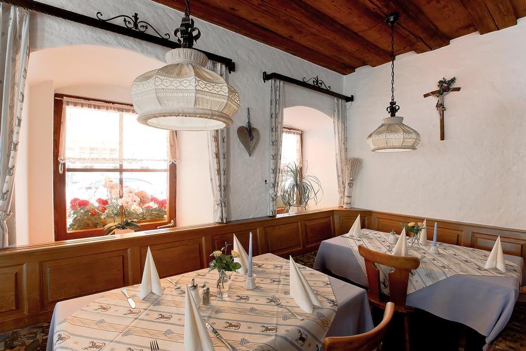 Hotel Am Markt Грединг Экстерьер фото