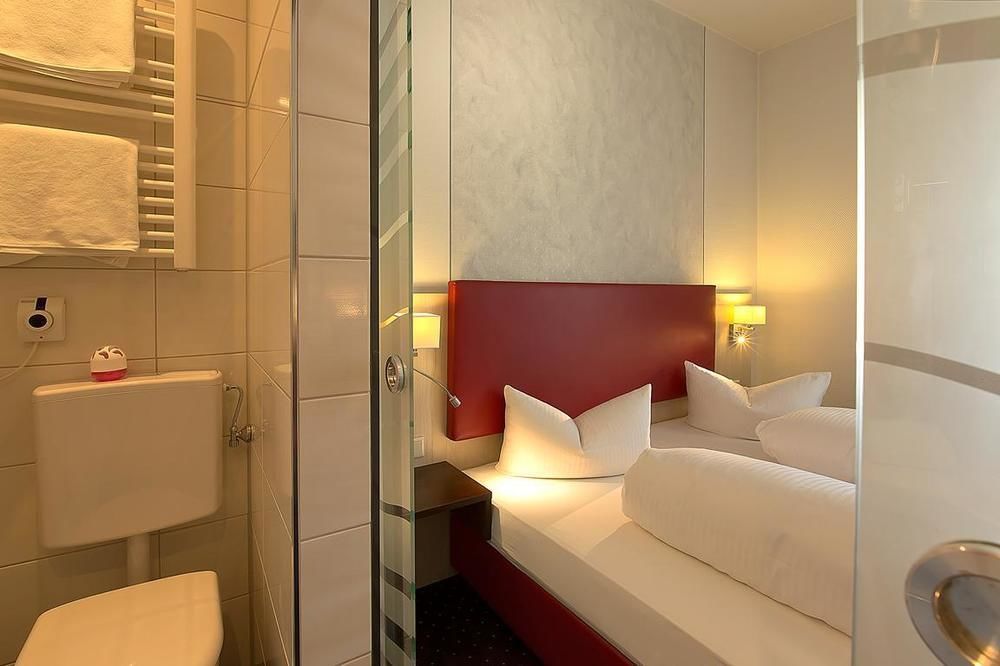 Hotel Am Markt Грединг Экстерьер фото